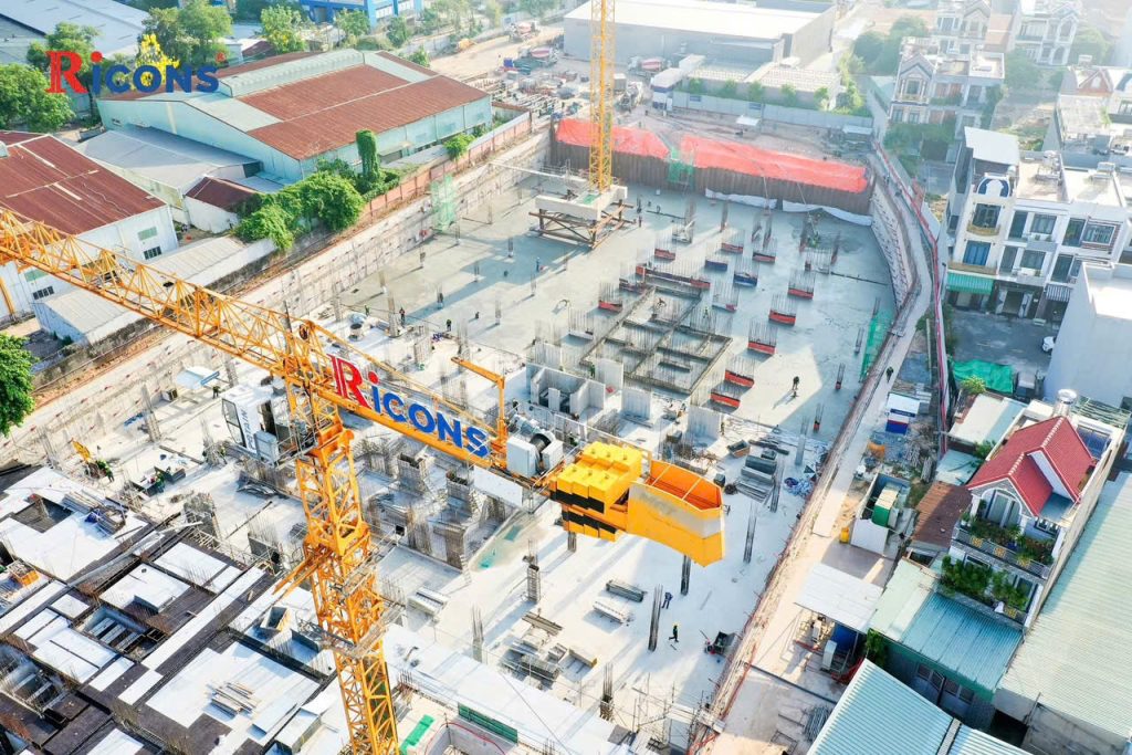 tiến độ thi công 1